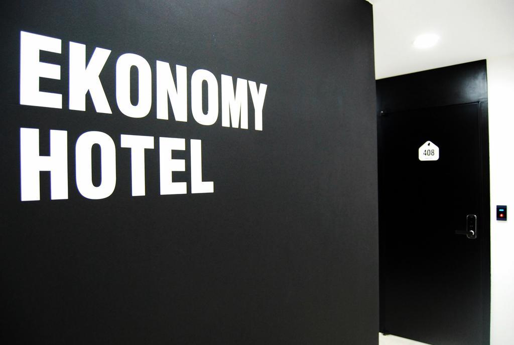 Ekonomy Hotel Nampo Busan Exteriör bild
